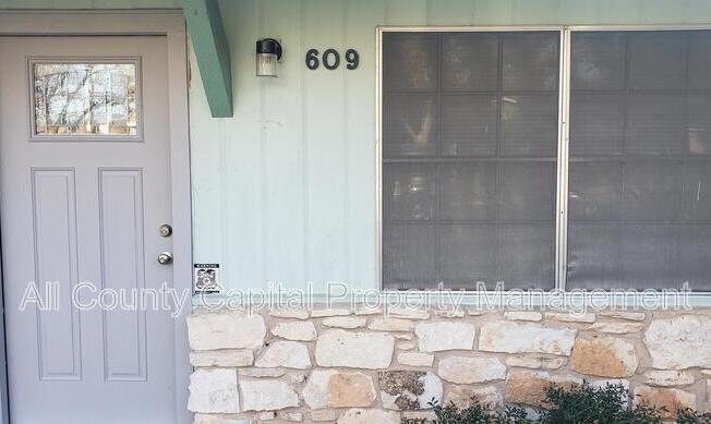 609 BISSONET LN