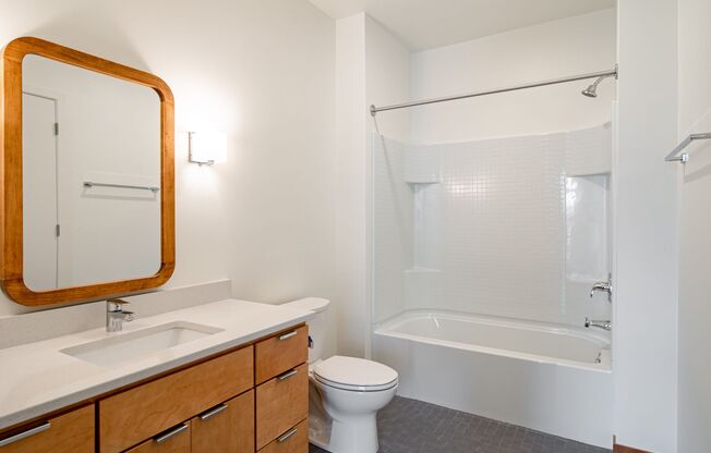 1 bed, 1 bath, 662 sqft, $1,350, Unit A125