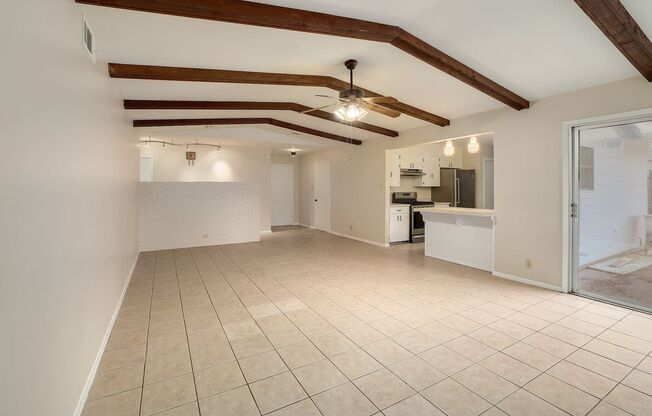 Homey Vibes in Heritage Hills!