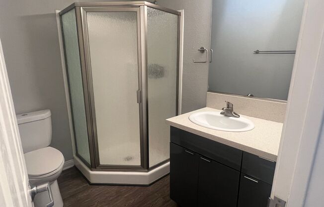 2 beds, 2 baths, 1,200 sqft, $2,650, Unit 118