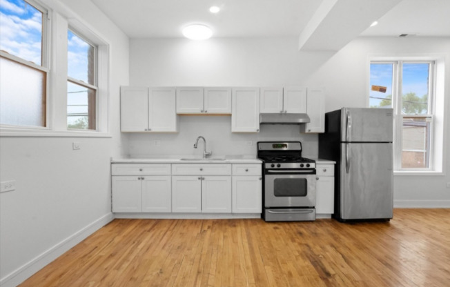 1309 S KOMENSKY AVE