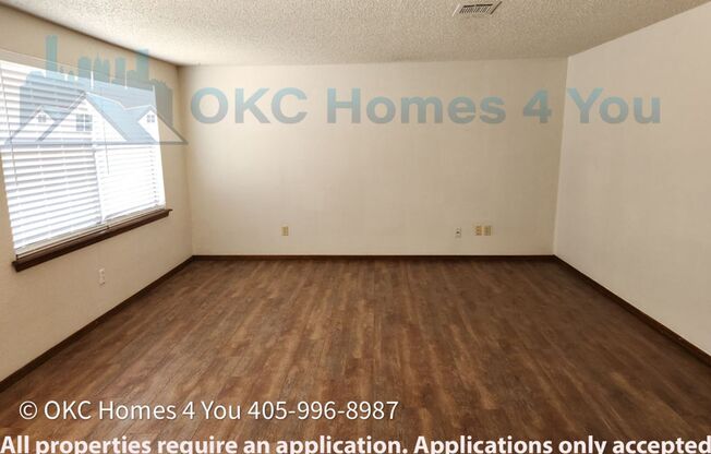 NW OKC 2 Bed Duplex!