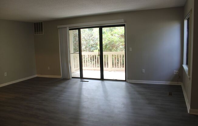 First Floor South End Condo - Palmetto Bay Villa