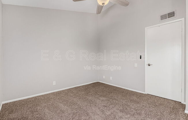 2 beds, 2 baths, 864 sqft, $1,450, Unit F202