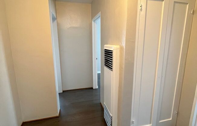 2 beds, 1 bath, 700 sqft, $1,495, Unit 66 MC