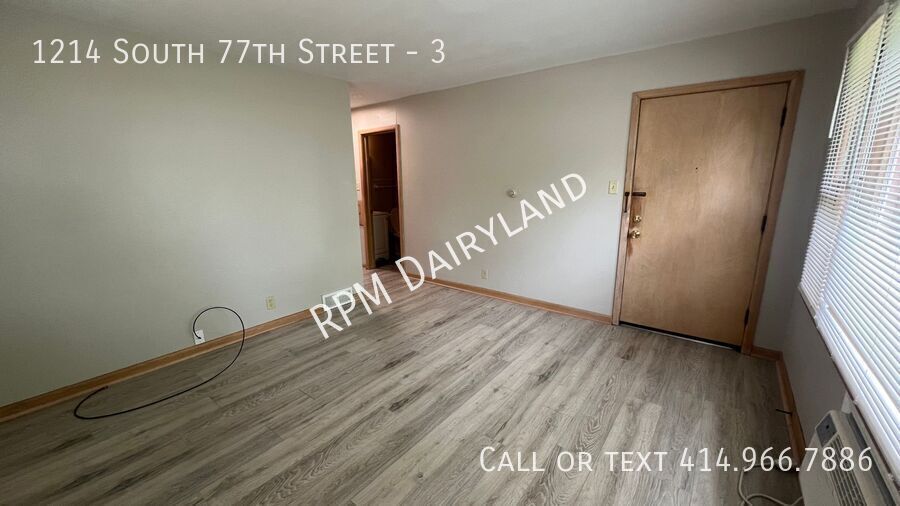 1214 S 77 ST