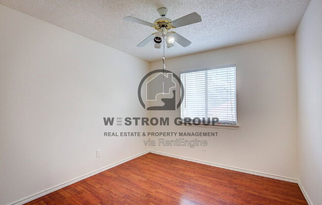 3 beds, 2.5 baths, 1,919 sqft, $2,495