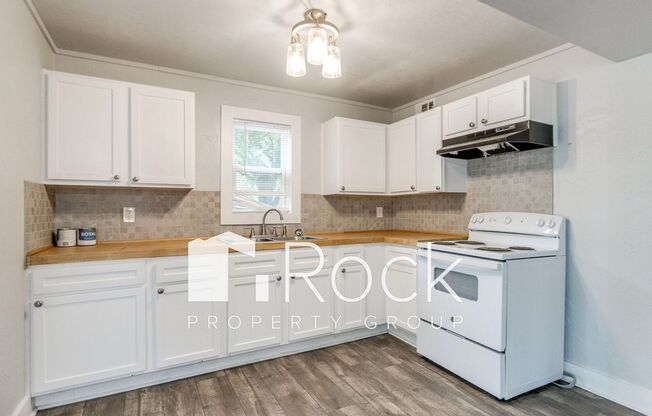 Updated Cozy 2 Bed 1 Bath Home in Guthrie Available Now ~MOVE IN SPECIAL~