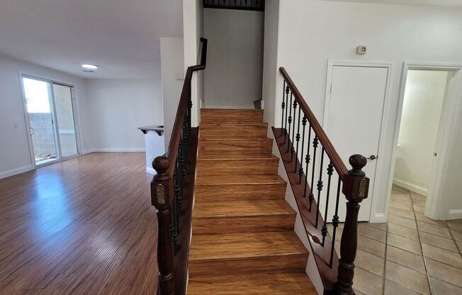 3 beds, 2.5 baths, $1,995