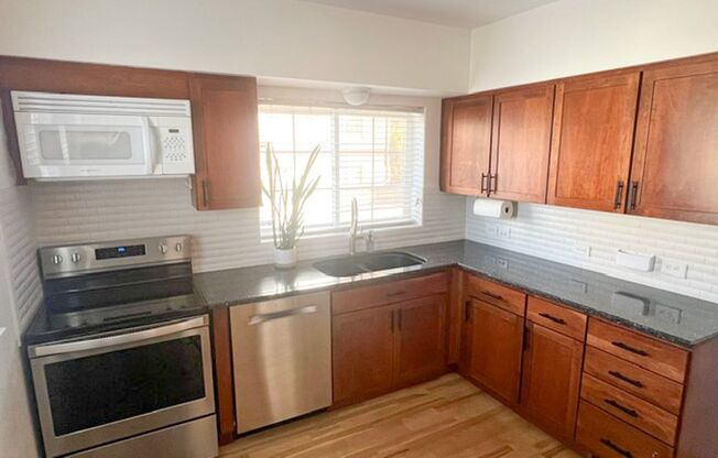 Beautifully furnished home with 2 car garage