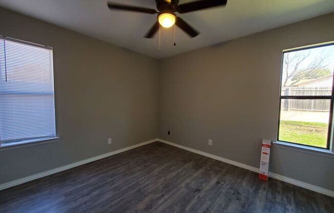 3 beds, 1 bath, $1,450