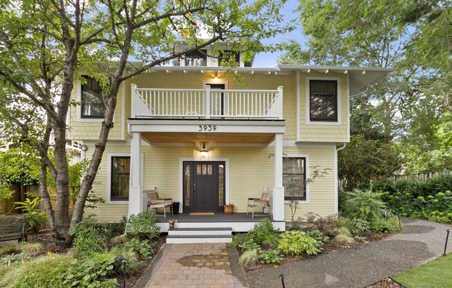 6bd/3.25ba Seattle House