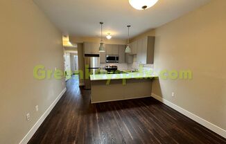 1 bed, 1 bath, 700 sqft, $1,395, Unit 102