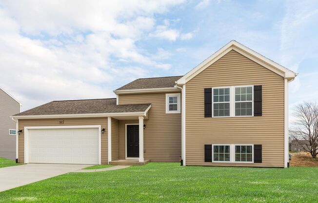 Newer Home in Kentwood, June Occupancy