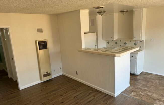 1 bed, 1 bath, 650 sqft, $1,695