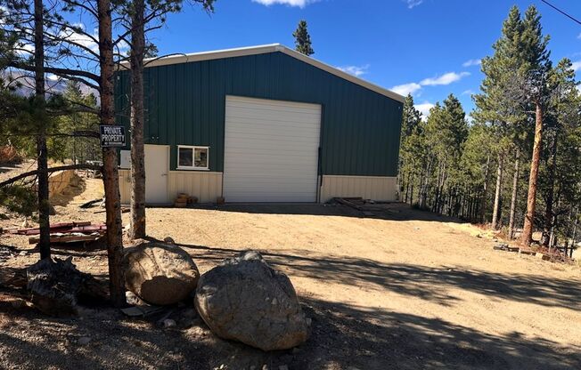 Modern Mountain Home with Massive Heated Barn – Built 2018