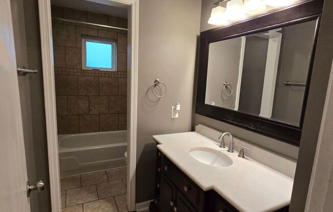 Welcome to 2104 Harbert in Memphis, TN!