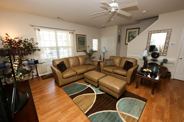 3-Bedroom Townhome in Fantastic NW Raleigh Location off Glenwood Avenue!