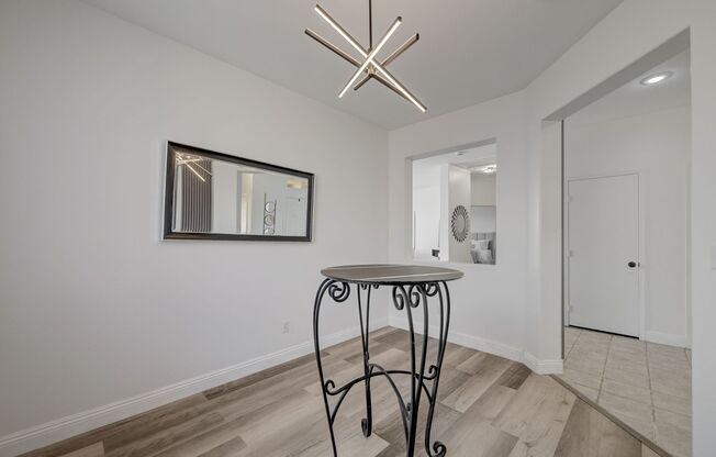 2 beds, 2 baths, $2,300