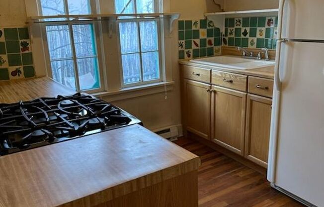 218 McKenzie Street Unit C