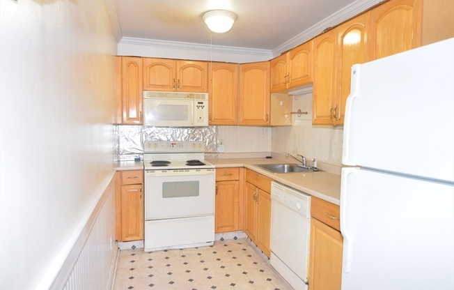 195 THOMAS BURGIN PKWY