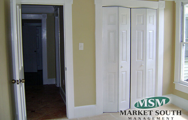 2 beds, 1 bath, $1,795