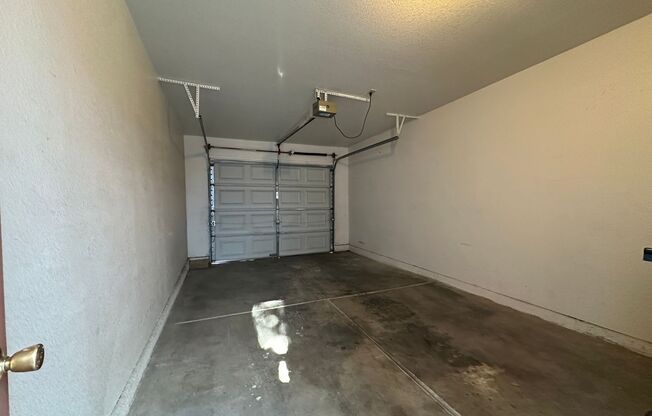 2 beds, 2 baths, 926 sqft, $1,200, Unit 1