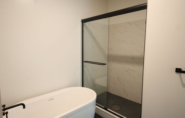 2 beds, 2 baths, 1,469 sqft, $2,750, Unit 812