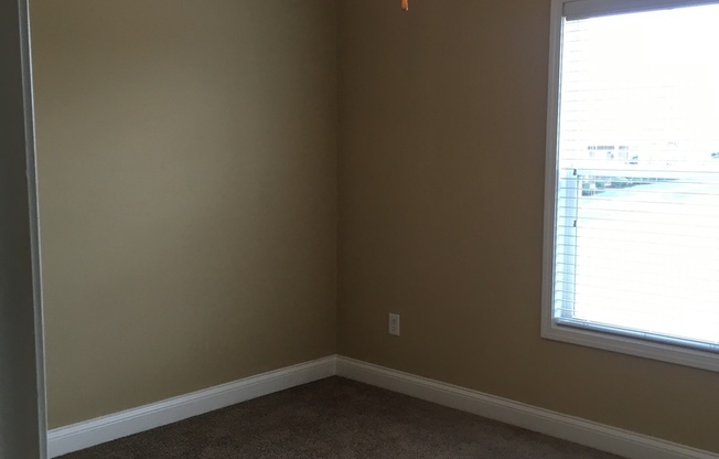 2 beds, 2.5 baths, 1,115 sqft, $1,055, Unit 031