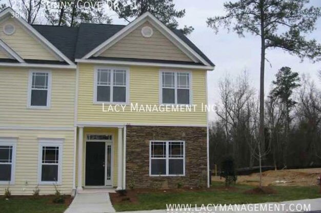 3 beds, 2.5 baths, 1,554 sqft, $1,795