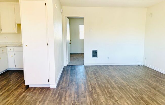 AVAILABLE NOW! 1BD/1BA APARTMENT IN NORMAL HEIGHTS! Only $1,695/mo!!