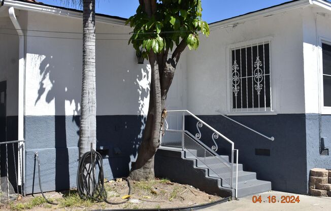 Charming Two-Bedroom, One-Bath Unit – Available Now in Chula Vista!