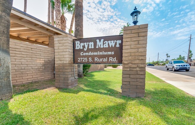 STUNNING 2 BEDROOM REMODELED TEMPE TOWNHOME! ALL UTILITIES PAID EXCEPT ELECTRIC!