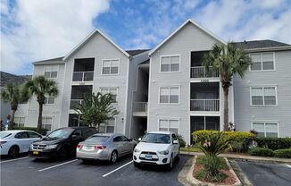 The Gables at Lakeside 2/2