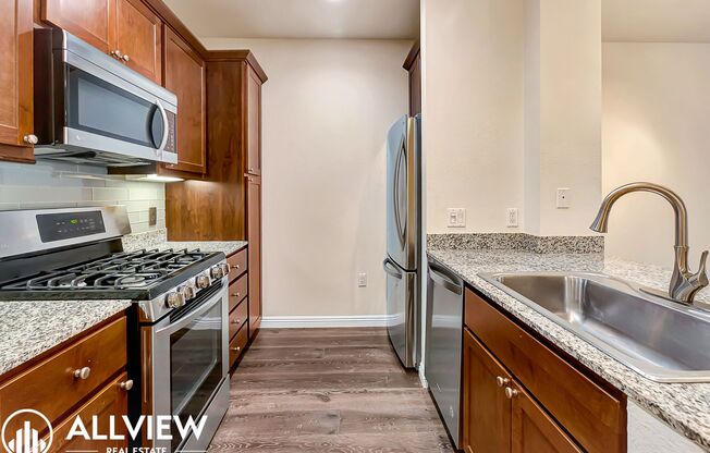 *MOVE-IN SPECIAL | $500 OFF FIRST MONTH'S RENT FOR A MAY MOVE-IN!* Spacious 1 Bedroom, 1 Bathroom Luxury Condo Available in Avenue One Community!