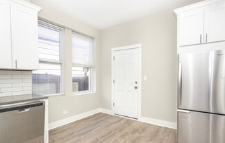 1923 W Schiller St 1F