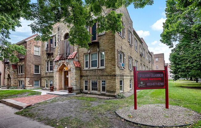 2880 Irving Ave | 1-Bedroom Apartments!
