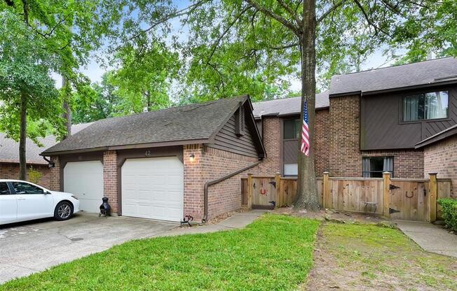 42 WILLOWWOOD CIR