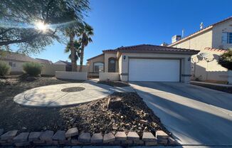 1 story home Desert Landscape