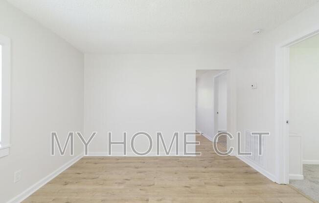 907 BAKER BLVD