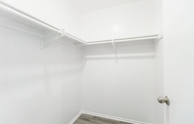 1 bed, 1 bath, 600 sqft, $1,748, Unit 204