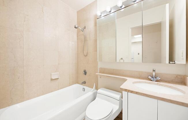 1 bed, 1 bath, 542 sqft, $3,500, Unit 12D