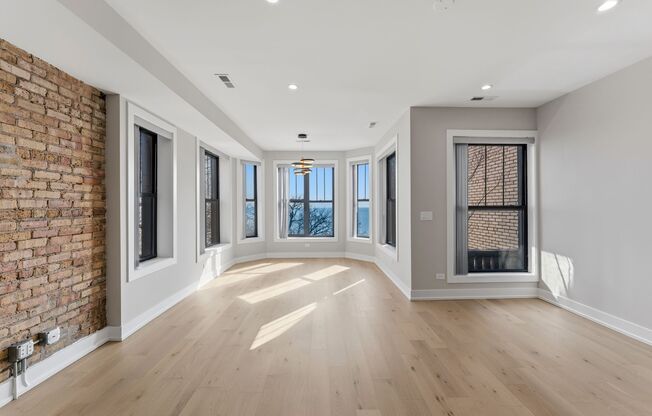 #7516 - The Villages of Eastlake