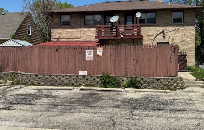 7305 W. Hampton Ave.