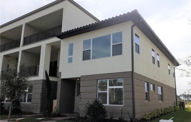 9467 MERE PKWY