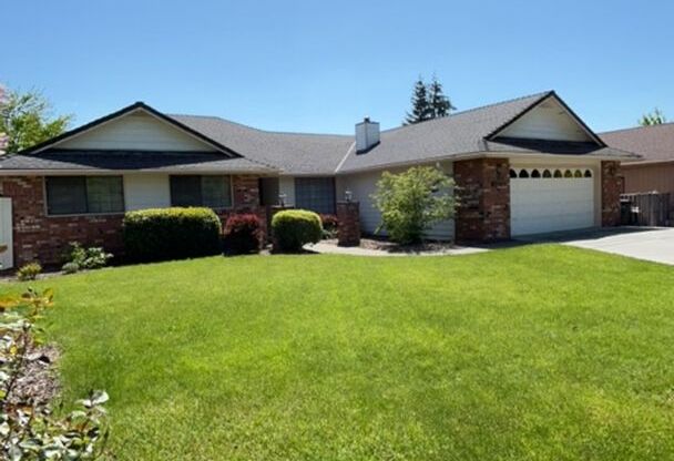 3 Bedroom 2.5 Bath House