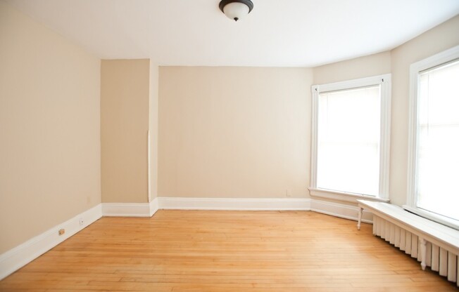 2216 E Ivanhoe Pl.