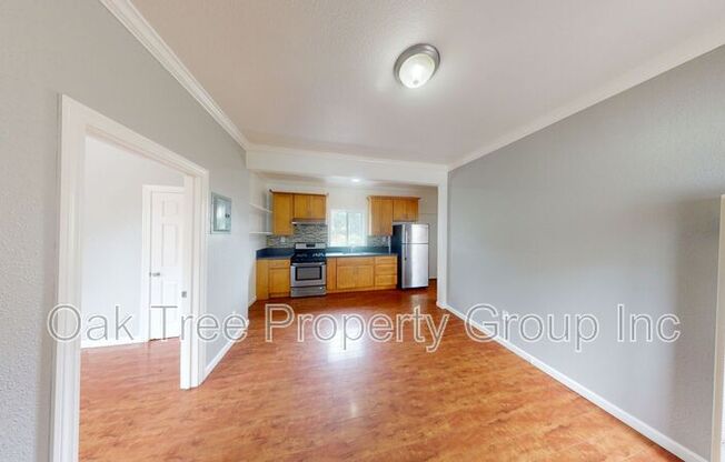 884 32 ST