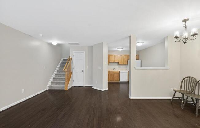 3011 # 107 BARRYMORE ST