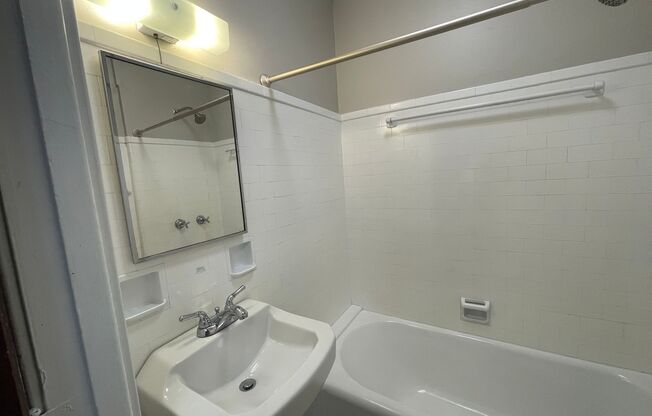 1 bed, 1 bath, $1,249, Unit 308